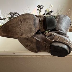 Freebird Ranch size 10